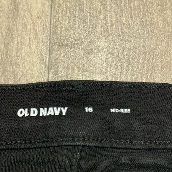 Womens Old Navy Mid Rise‎ Denim Jean Short Shorts - Picture 3 of 5